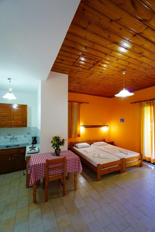 Aparthotel Albatross Marathókampos Exterior foto